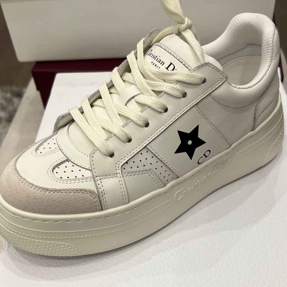 Dior Women's Cream and Black Star Sneakers